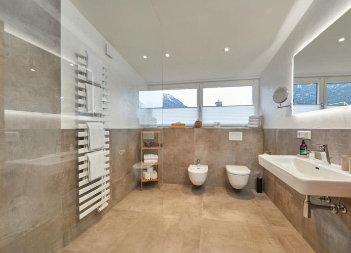 Badezimmer mit Bidet